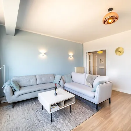 דירה In Belgium Near The Beach, Cleaning Included *